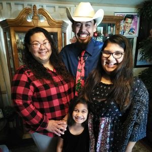 Meet your Posher, Jose